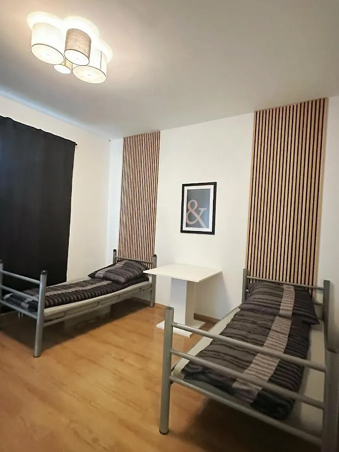 2 Schlafenzimmer Waschmaschine Eller Dusseldorf 0*,  Germany