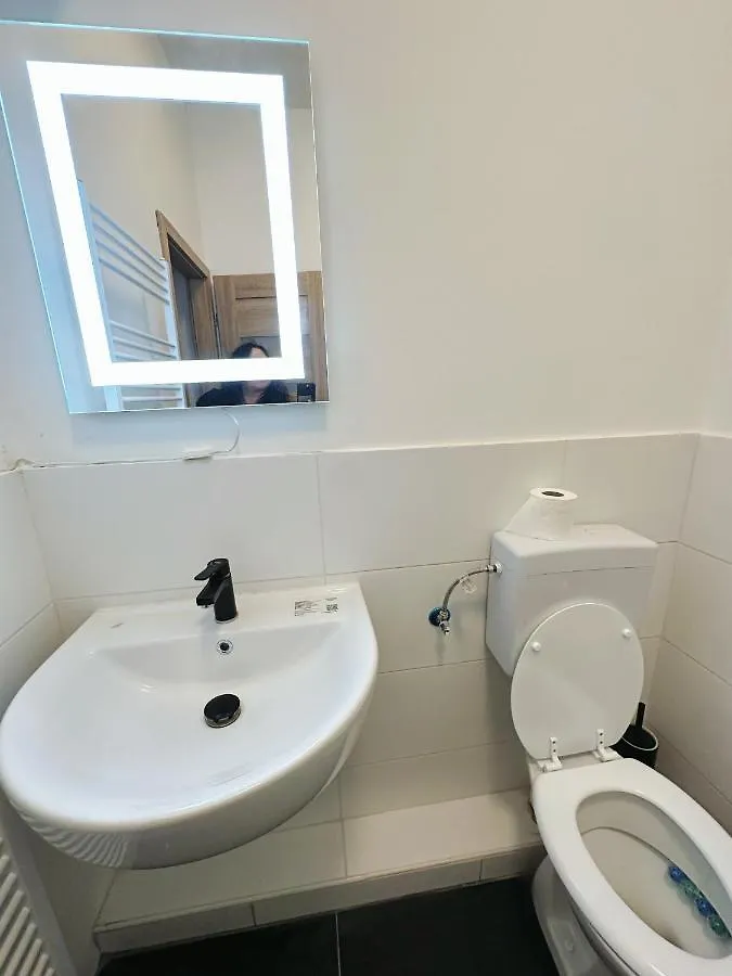2 Schlafenzimmer Waschmaschine Eller Düsseldorf
