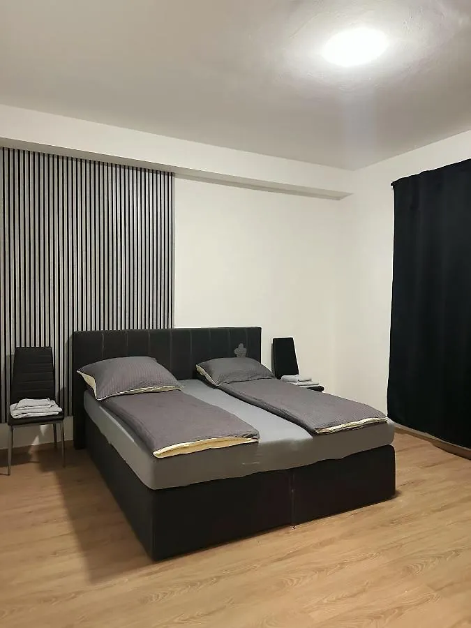 2 Schlafenzimmer Waschmaschine Eller Dusseldorf Germany